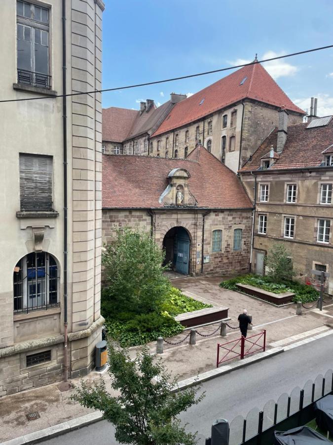 F1 Centre Historique Saint Valbert Luxeuil-les-Bains Exteriör bild